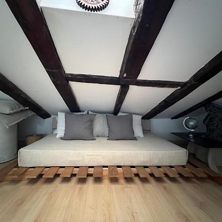 Apartment In Monumental Square Madrid Center Eksteriør bilde